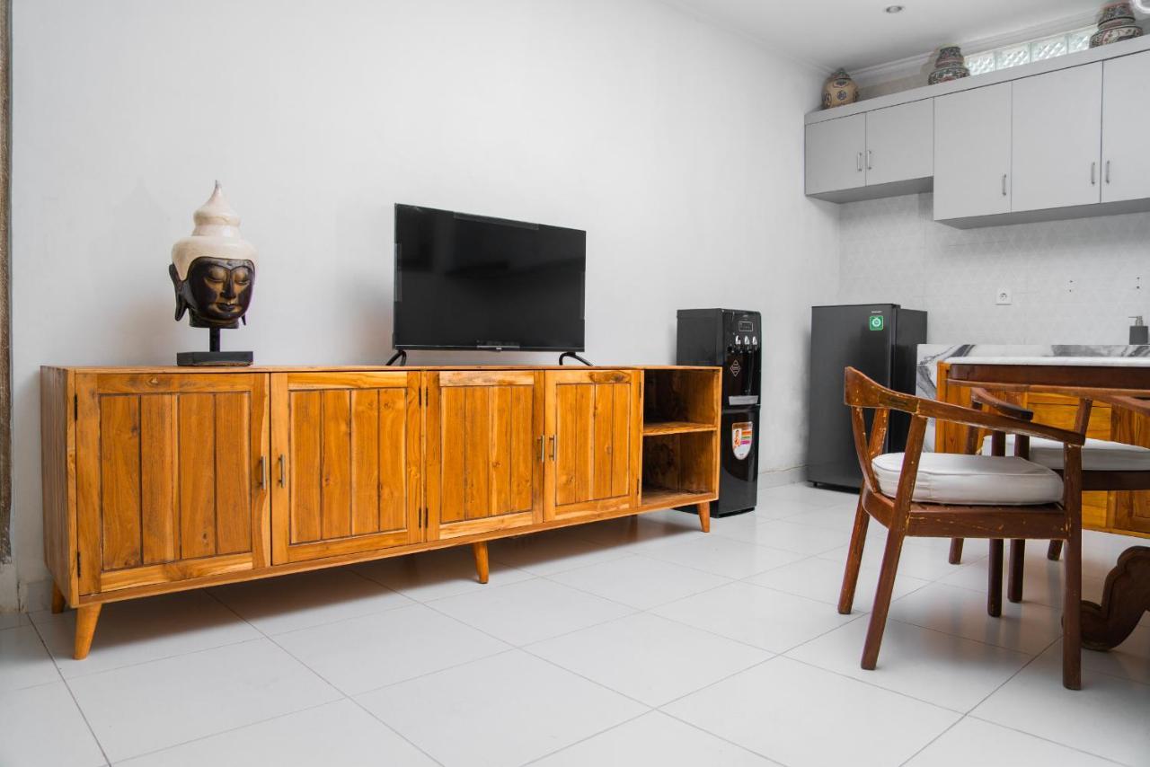 Bali Invest Living Hotell Canggu Exteriör bild