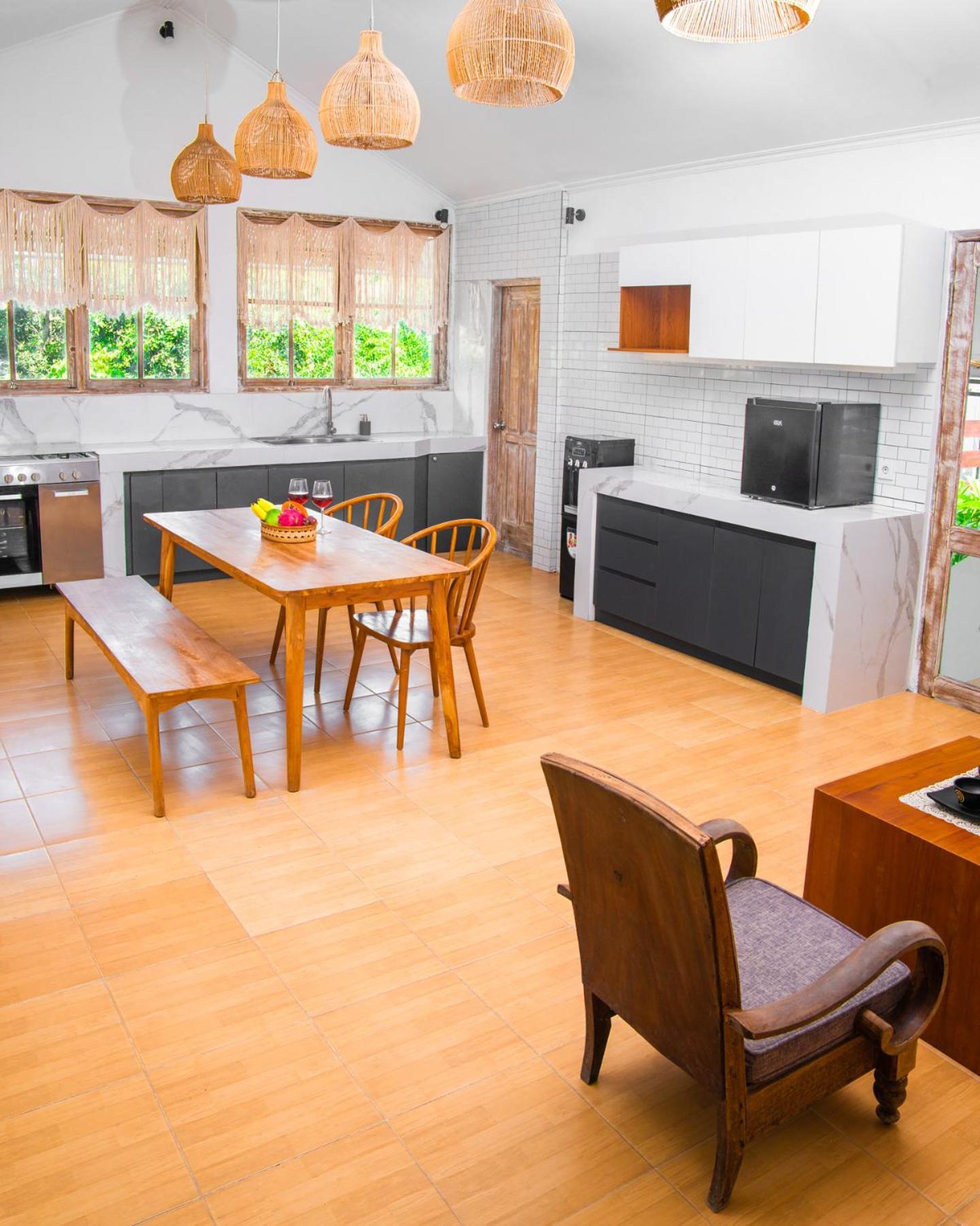 Bali Invest Living Hotell Canggu Exteriör bild